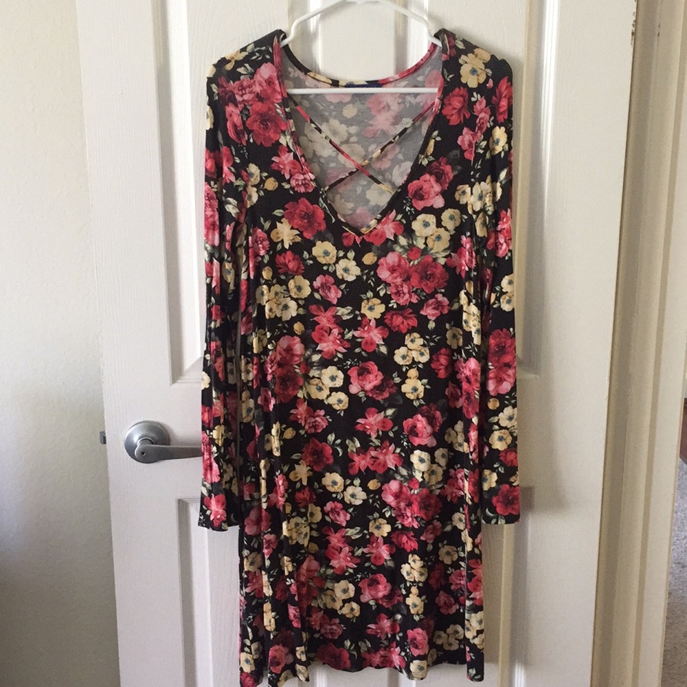 Sweet Claire Long Sleeved Floral Dress